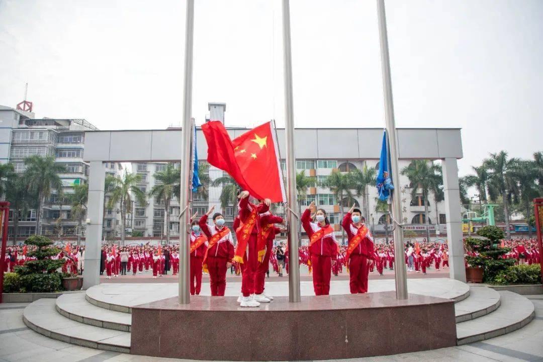 苏联造出核动力轰炸机，能绕地球飞行80圈，连老美都心惊胆战